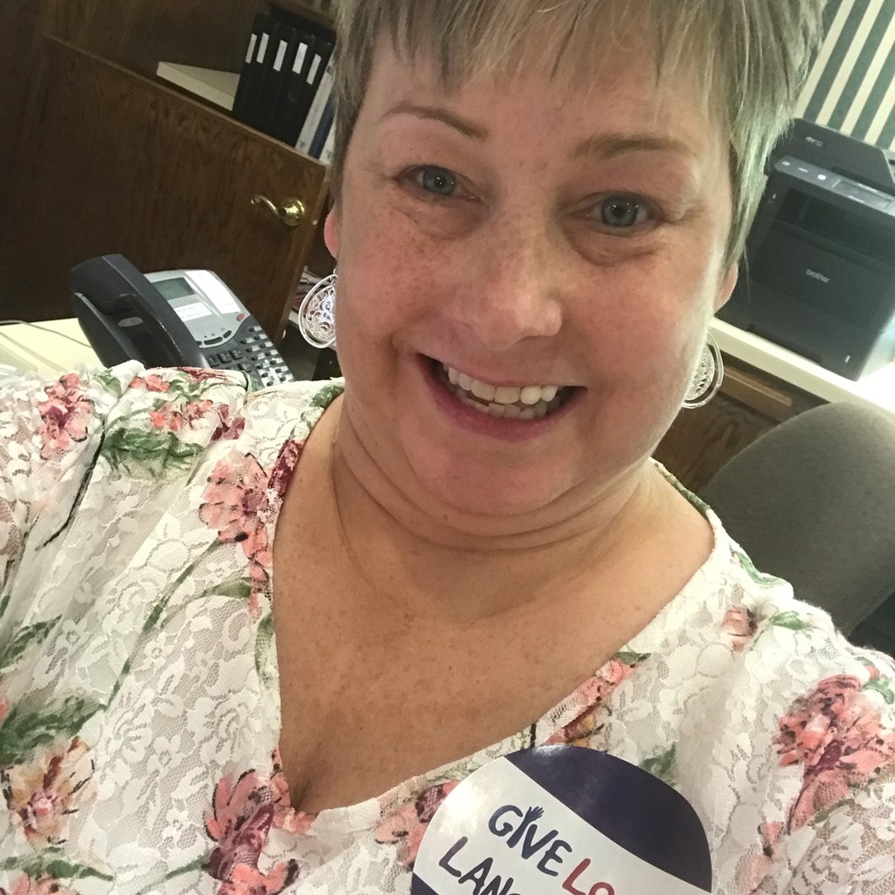 Meet your Posher, Monica